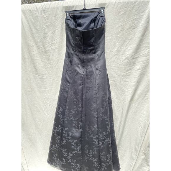 Vintage Late 90s/Early 2000s Formal Prom Dress - Picture 3 of 3